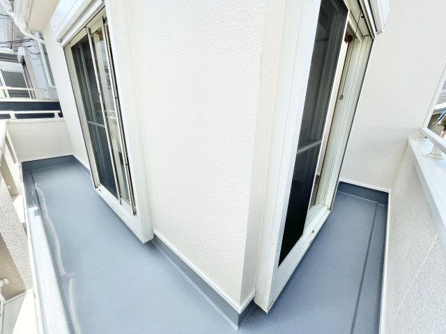 枚方市宮之阪4丁目　中古一戸建てのバルコニー|バルコニー付きです