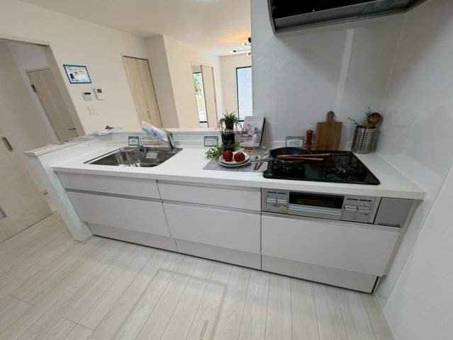 うるま市与那城82　3区画A号棟　新築戸建ての洋室|イメージ写真です。