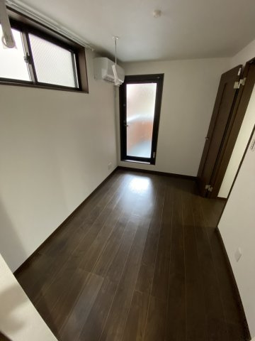 ベイルーム横浜生麦の居間・リビング