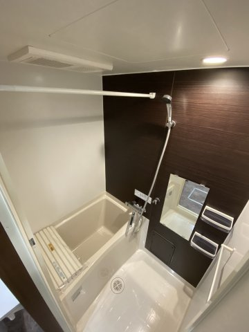 ベイルーム横浜生麦の浴室