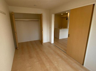 【内装】 | フォレストヴィラⅢ | 洋室