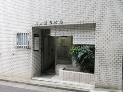 【エントランス】 | 福岡第３ビル