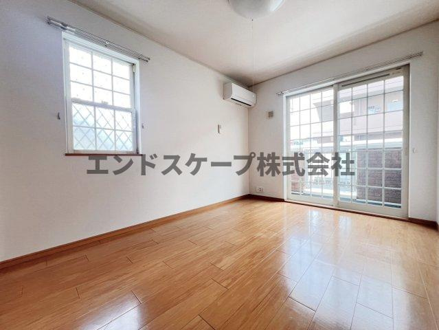 メゾン・アンソレイエ　Ⅲの洋室|高崎、前橋のお部屋探しはエンドスケープまで！お客様の理想お聞かせ下さい♪