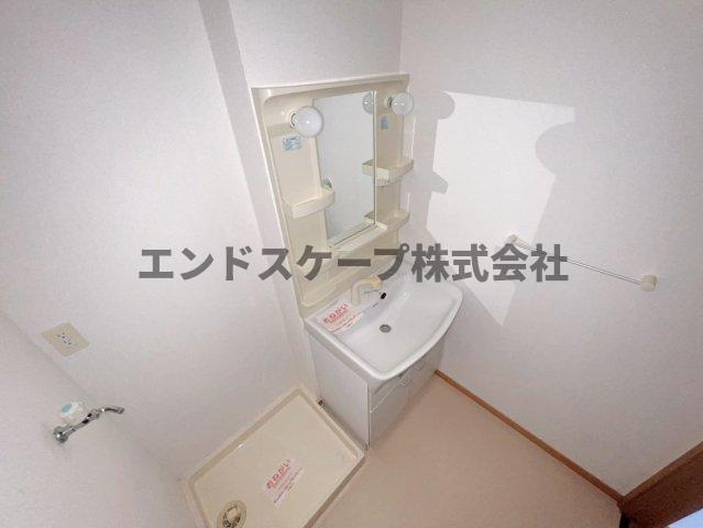メゾン・アンソレイエ　Ⅲの洗面所|高崎、前橋のお部屋探しはエンドスケープまで！お客様の理想お聞かせ下さい♪