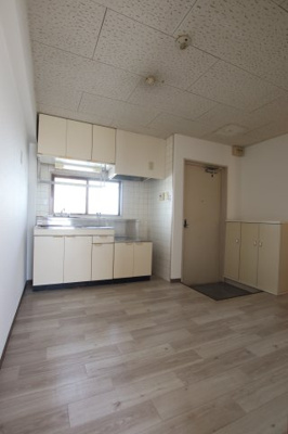 【居間・リビング】 | ツカサロイヤルハイツ千代田