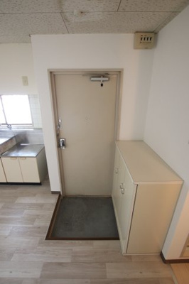 【玄関】 | ツカサロイヤルハイツ千代田