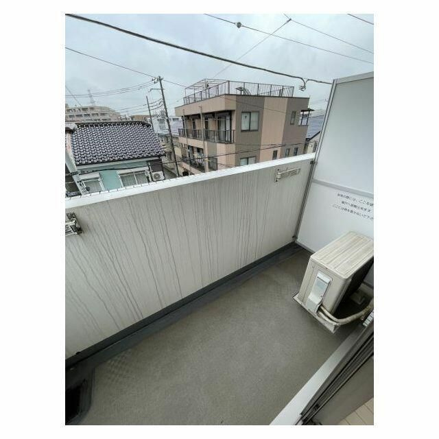カリーノ西国分寺のバルコニー