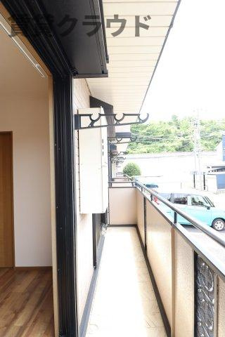 コーポ小倉Aのバルコニー|バルコニーからの眺めを楽しみながら食事をしませんか
