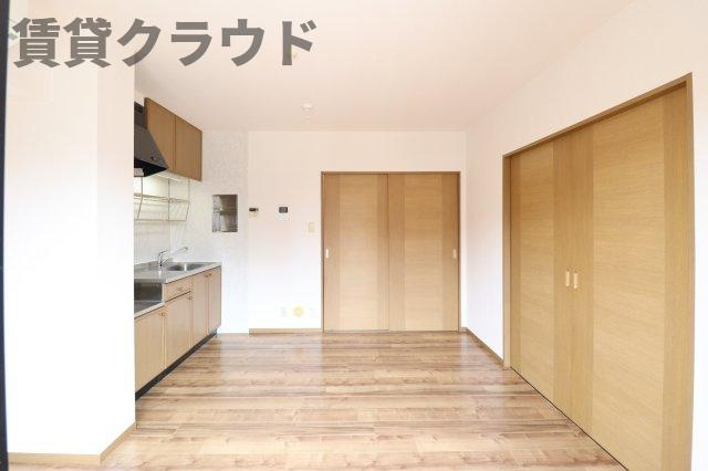 コーポ小倉　Aの居間・リビング|こちらの居間で趣味の時間をお楽しみください