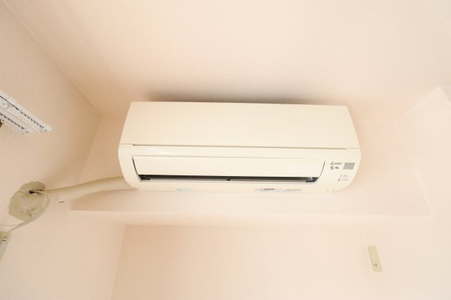 コーポ小倉　Aの設備|エアコン