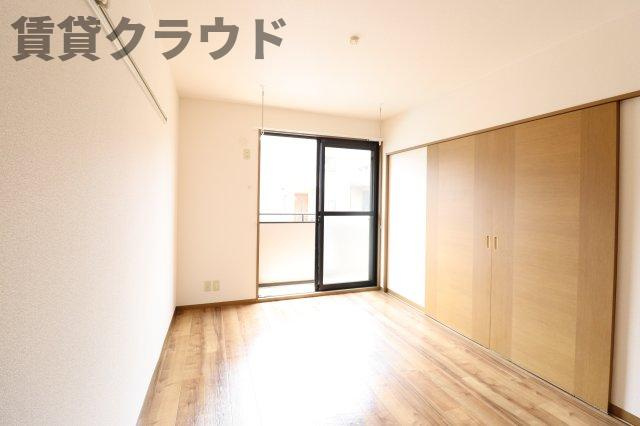 コーポ小倉Aの洋室|個人の部屋や寝室として使える洋室です