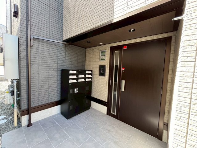 ブリランテ森南町のエントランス