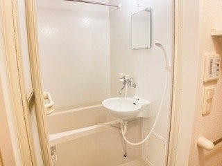 【浴室】 | レオパレスＴａｋａｒａｚｕｋａ