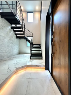 【玄関】 | 糸満市潮﨑　戸建