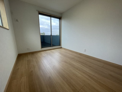 【その他】 | 蓮田市貝塚テラスハウス | 北側洋室