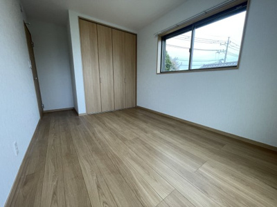 【その他】 | 蓮田市貝塚テラスハウス | 北側洋室