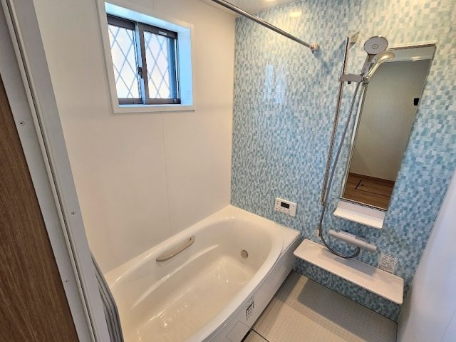 蓮田市貝塚テラスハウスの浴室|浴室