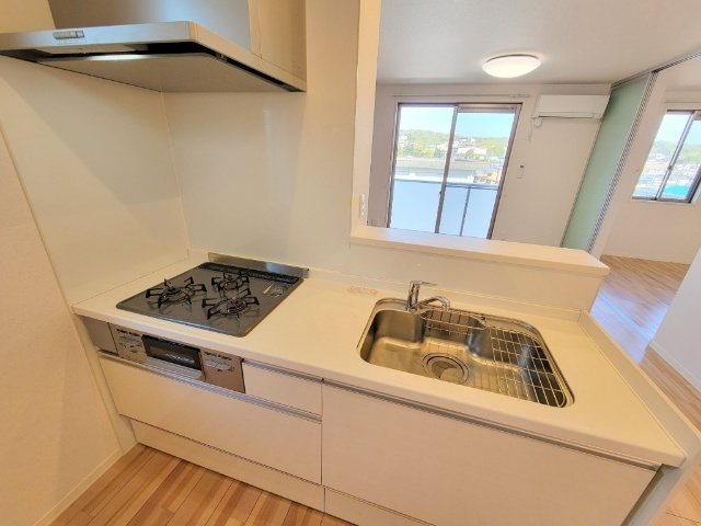 ヴァンヴェール生駒のキッチン