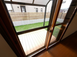 【展望】 | リビングからお庭を望む