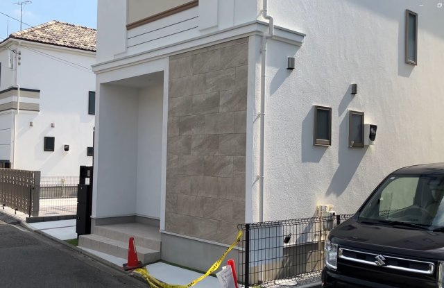 中央区小山２丁目　新築戸建