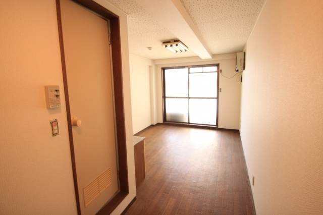 プレアール菱屋西