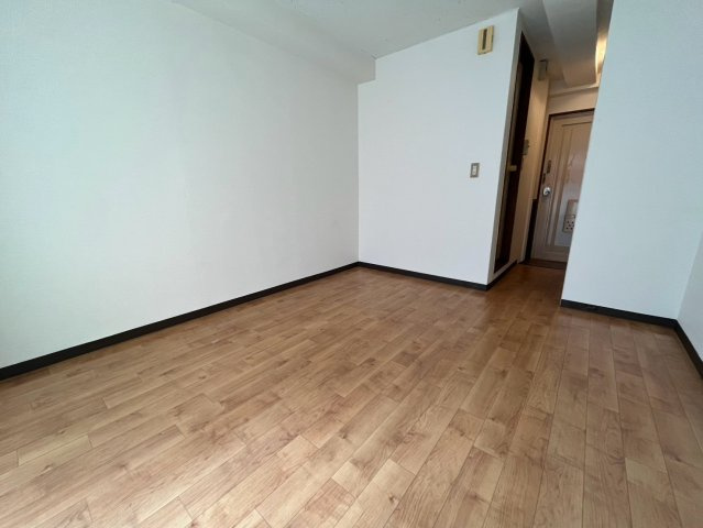 プレアール菱屋西の内装