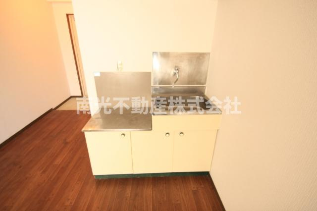 プレアール菱屋西のキッチン