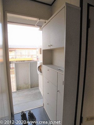 【玄関】 | ミヤハイム | 落ち着いた時間を過ごせるバルコニーです