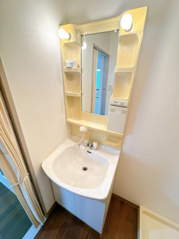 アネックスおゆみ野の独立洗面台|使いやすい独立洗面台です