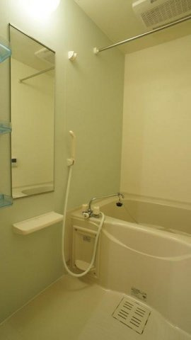 フェリーチェ　トレの浴室|日々の疲れを癒すお風呂付です