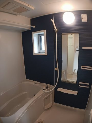 ウエストヒルプラムの浴室|コンパクトで使いやすいお風呂です