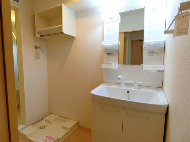 クレアの独立洗面台|スペースが確保できる洗面所です