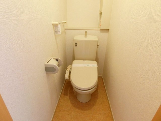 クレアのトイレ|コンパクトで使いやすいトイレです