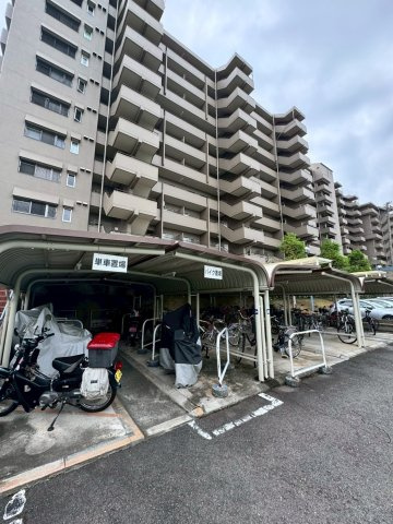 香里ケ丘セントポリア壱号のその他共用部分|駐輪場：100円/月
バイク置場：200~500円/月
