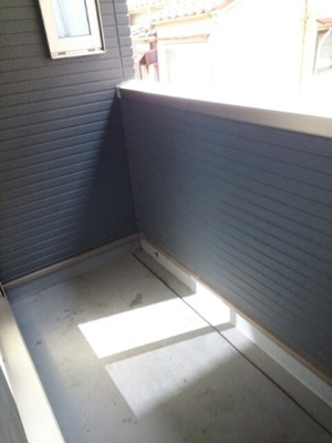 【バルコニー】 | ライゼ諸福 | お洗濯にも便利なバルコニー付き