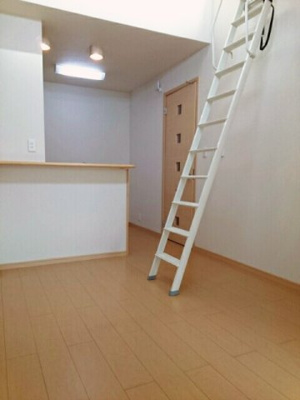 【居間・リビング】 | ライゼ諸福 | リビングです