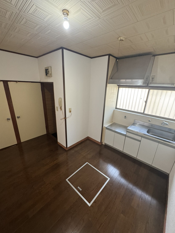 コーポ君寿の居間・リビング