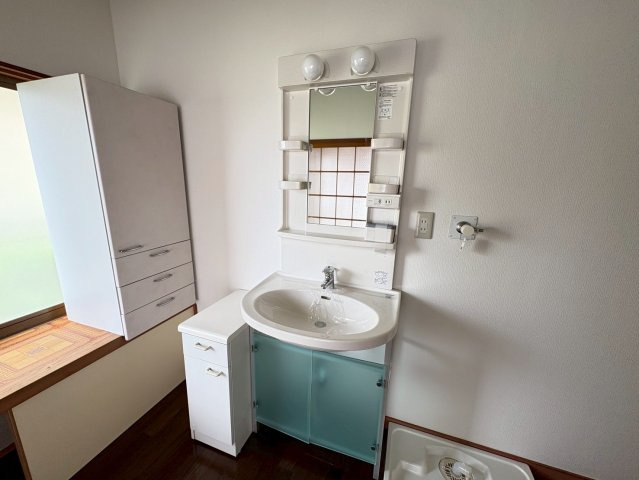 コーポ君寿の独立洗面台