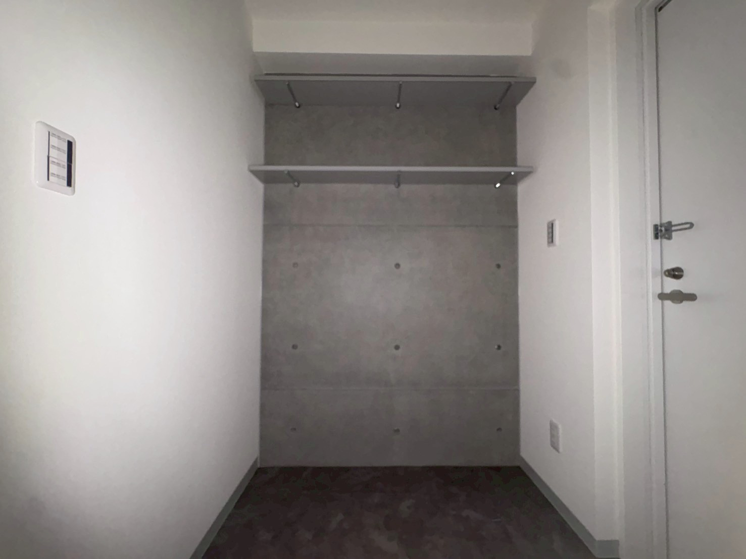 川崎市多摩区登戸の賃貸マンションの玄関