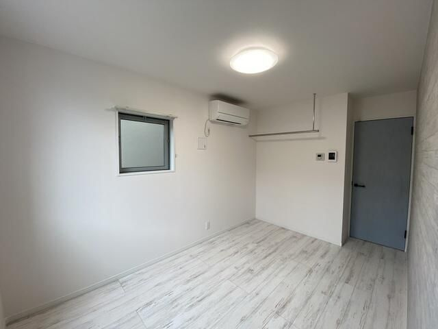 グランシャリオ池袋の居間・リビング