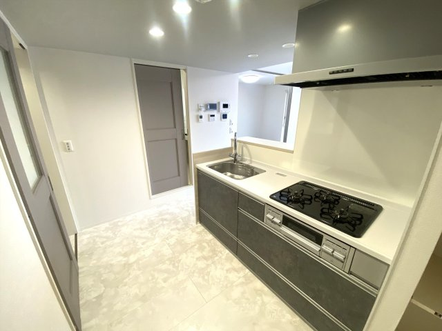プレミア西条中央Ｂ棟のキッチン