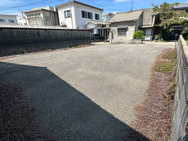 泉池町　売土地の外観