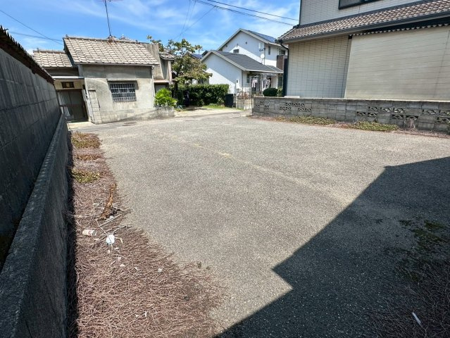 泉池町　売土地の外観