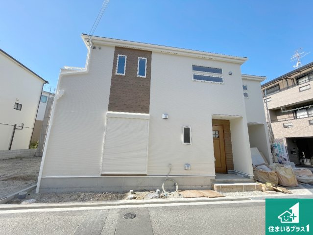 枚方市甲斐田新町　新築一戸建ての外観|現在建築中！落ち着いた街並みで新生活を始めることが出来そう！周辺の物件も併せてご紹介させて頂きます！