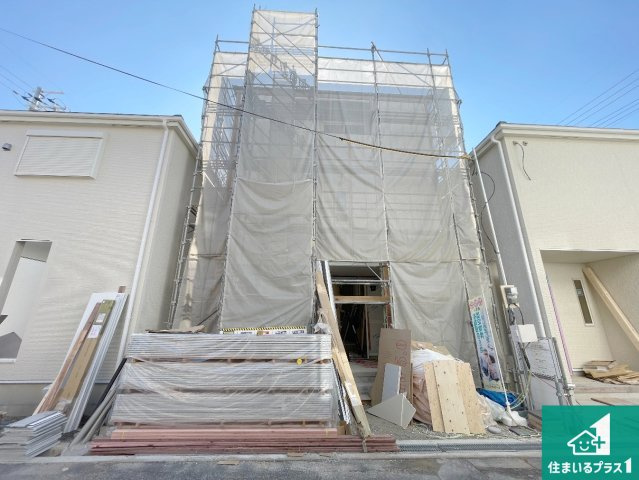 枚方市甲斐田新町　新築一戸建ての外観|現在建築中！落ち着いた街並みで新生活を始めることが出来そう！周辺の物件も併せてご紹介させて頂きます！