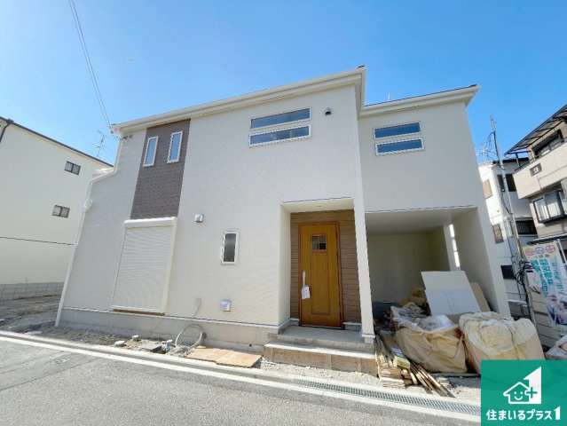 枚方市甲斐田新町　新築一戸建ての外観|現在の進捗状況です！順調に作業進行中、完成が待ち遠しいです！詳細の間取り等、お気軽にお問い合わせください！