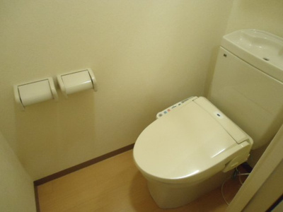 【トイレ】 | ルミエールユウ | シャワー付きトイレ