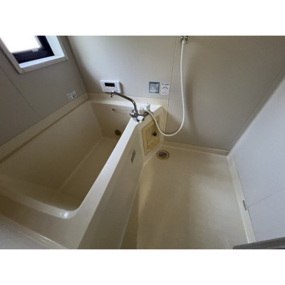 【浴室】 | シャトルハイツB | 日々の暮らしに欠かせないお風呂です