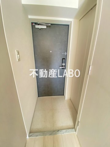 エスリード難波セントラルの玄関