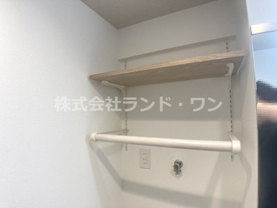 【収納】 | 向陽ハイツB棟 | 脱衣場にある可動棚収納